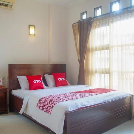 Oyo 3894 Karunia Muslim Syariah Hotel Jacarta Exterior foto