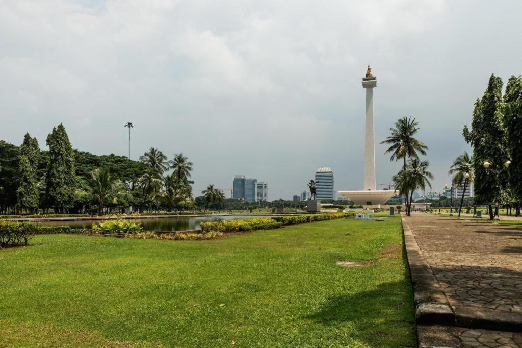 Oyo 3894 Karunia Muslim Syariah Hotel Jacarta Exterior foto
